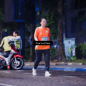 Runner Photo 7861184