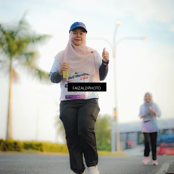 Runner Photo 7861253