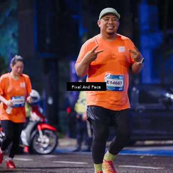 Runner Photo 7861255
