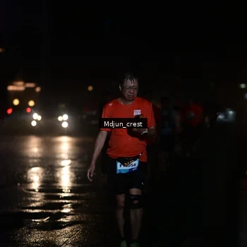 Runner Photo 7861290