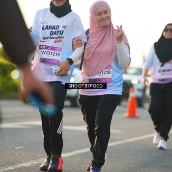 Runner Photo 7861299