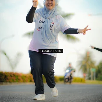 Runner Photo 7861334