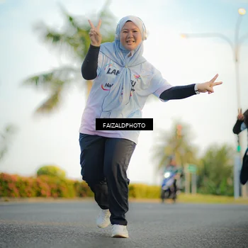 Runner Photo 7861346