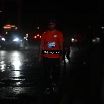 Runner Photo 7861359