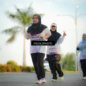 Runner Photo 7861389