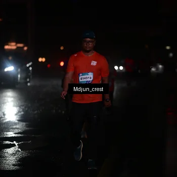 Runner Photo 7861390