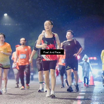 Runner Photo 7861399