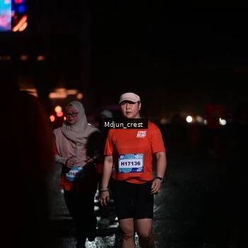 Runner Photo 7861402