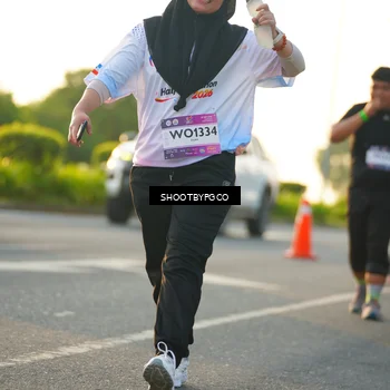 Runner Photo 7861403