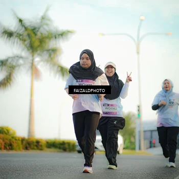 Runner Photo 7861408