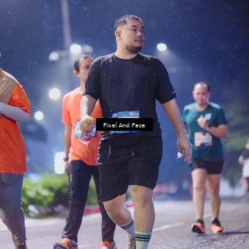 Runner Photo 7861424
