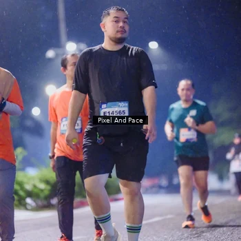 Runner Photo 7861427