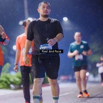 Runner Photo 7861432