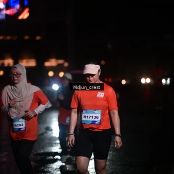 Runner Photo 7861435