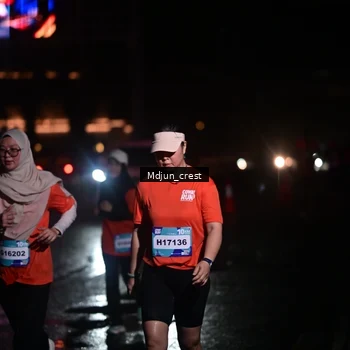 Runner Photo 7861439