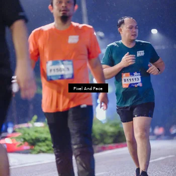Runner Photo 7861451