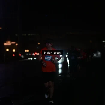 Runner Photo 7861457
