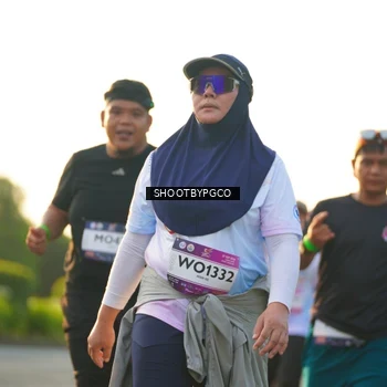 Runner Photo 7861460