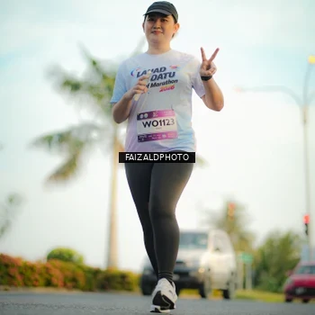 Runner Photo 7861472