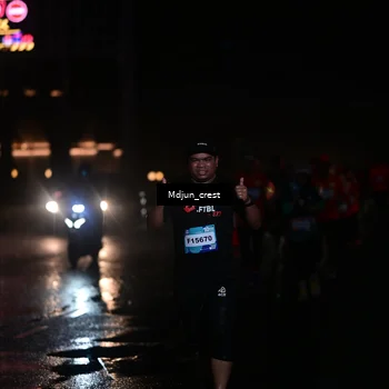 Runner Photo 7861490