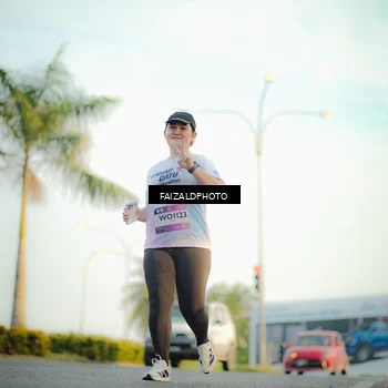 Runner Photo 7861493