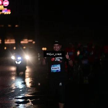 Runner Photo 7861497