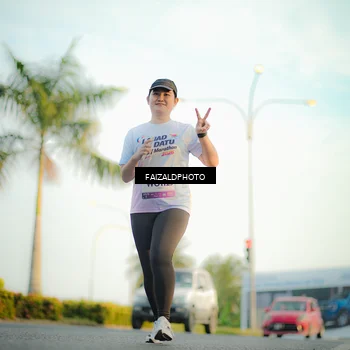 Runner Photo 7861503