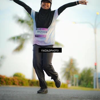 Runner Photo 7861537