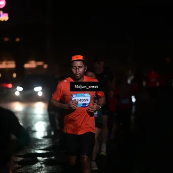 Runner Photo 7861571