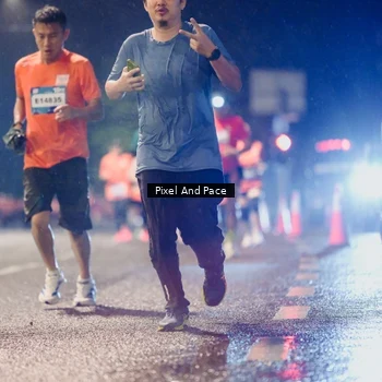Runner Photo 7861576