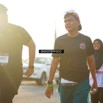 Runner Photo 7861591