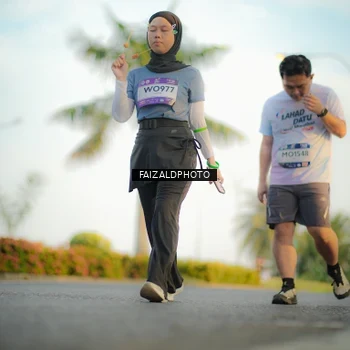 Runner Photo 7861599