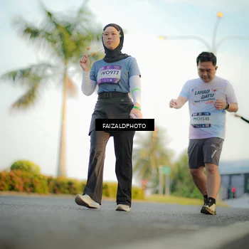 Runner Photo 7861608