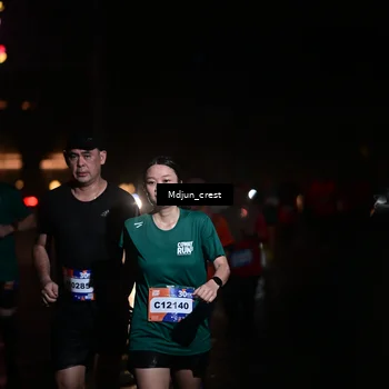 Runner Photo 7861609