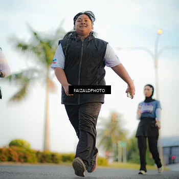 Runner Photo 7861659