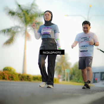 Runner Photo 7861670