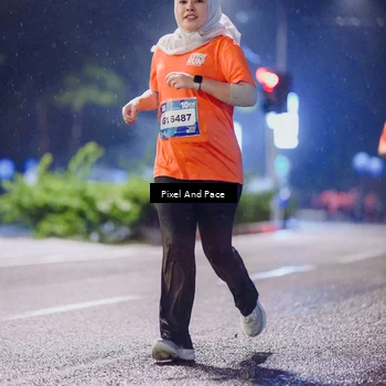 Runner Photo 7861680
