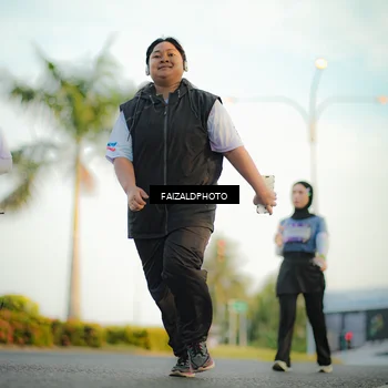 Runner Photo 7861683