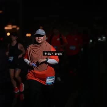 Runner Photo 7861703