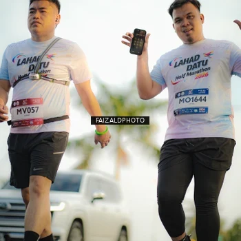 Runner Photo 7861708