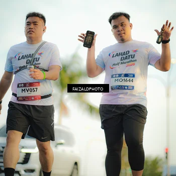 Runner Photo 7861738