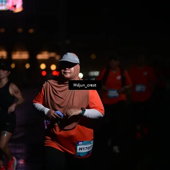 Runner Photo 7861758
