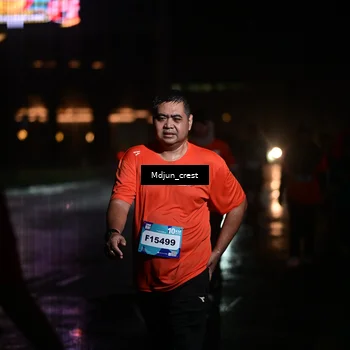Runner Photo 7861763
