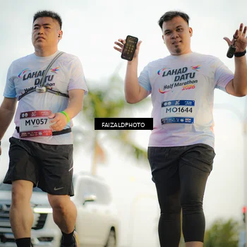Runner Photo 7861778