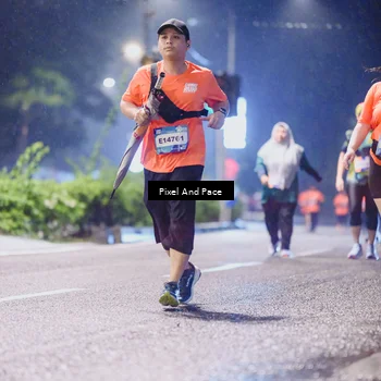 Runner Photo 7861779