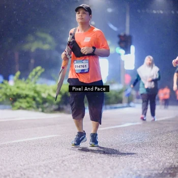 Runner Photo 7861785