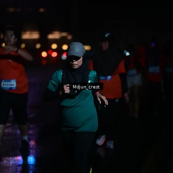 Runner Photo 7861788