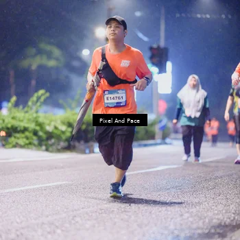 Runner Photo 7861798