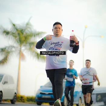 Runner Photo 7861807