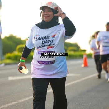 Runner Photo 7861839